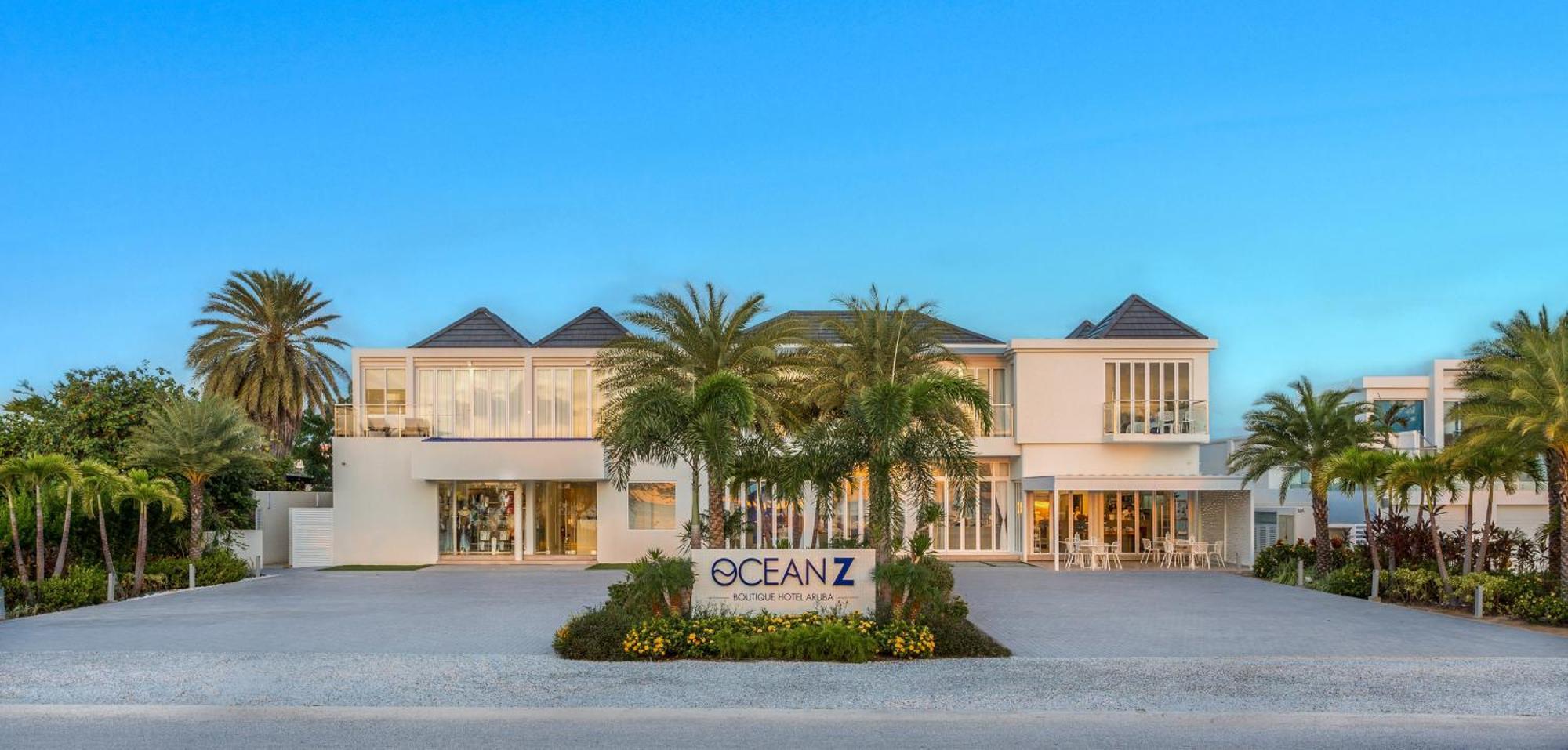 Ocean Z Boutique Hotel Palm Beach Exteriör bild