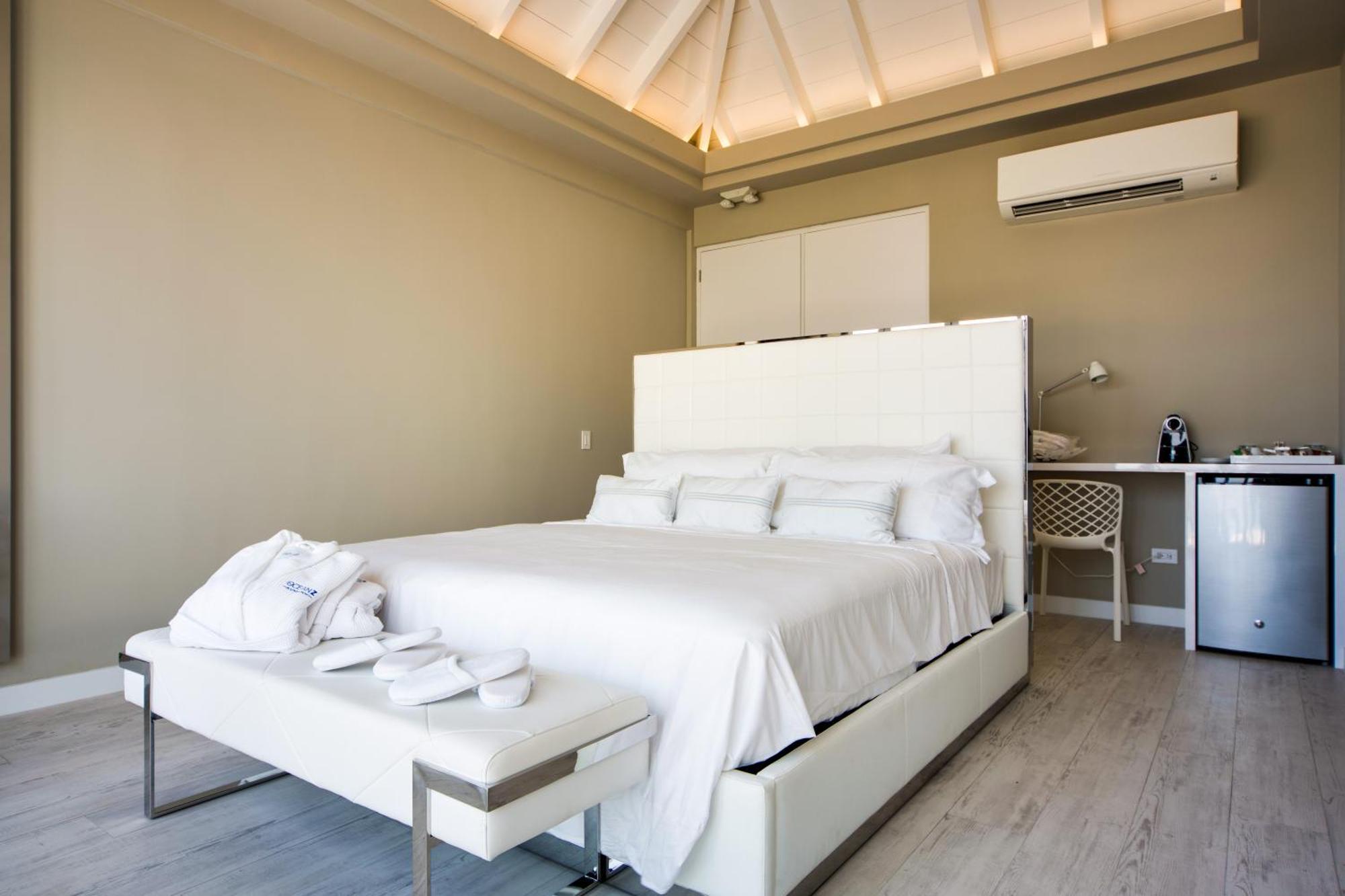 Ocean Z Boutique Hotel Palm Beach Exteriör bild