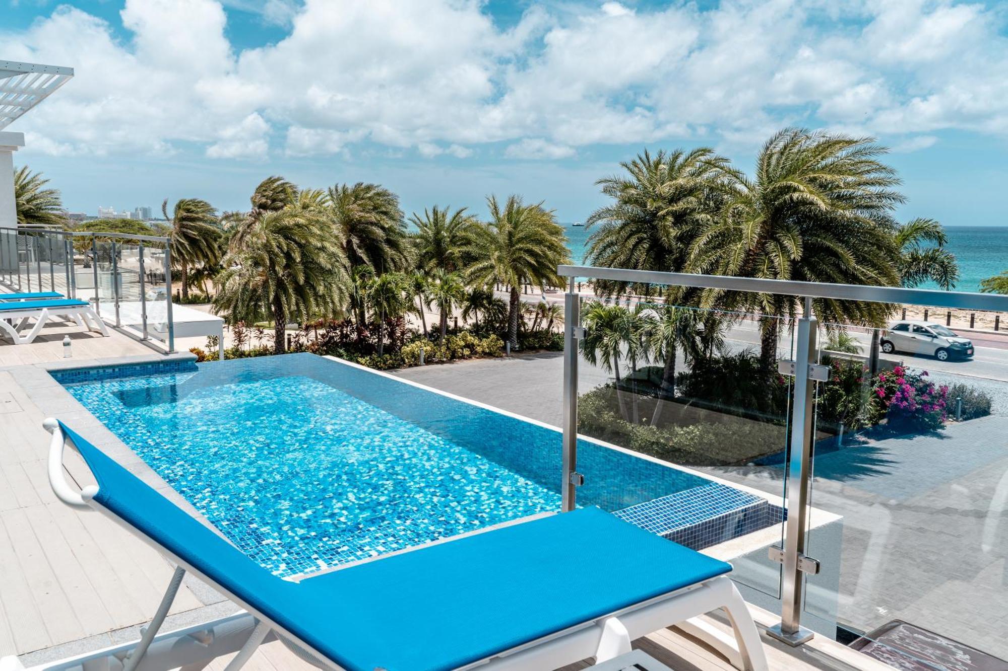 Ocean Z Boutique Hotel Palm Beach Exteriör bild