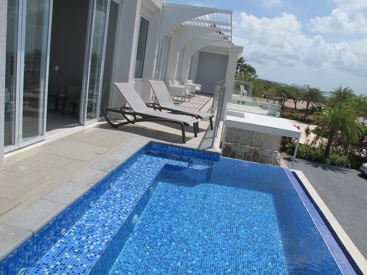 Ocean Z Boutique Hotel Palm Beach Exteriör bild
