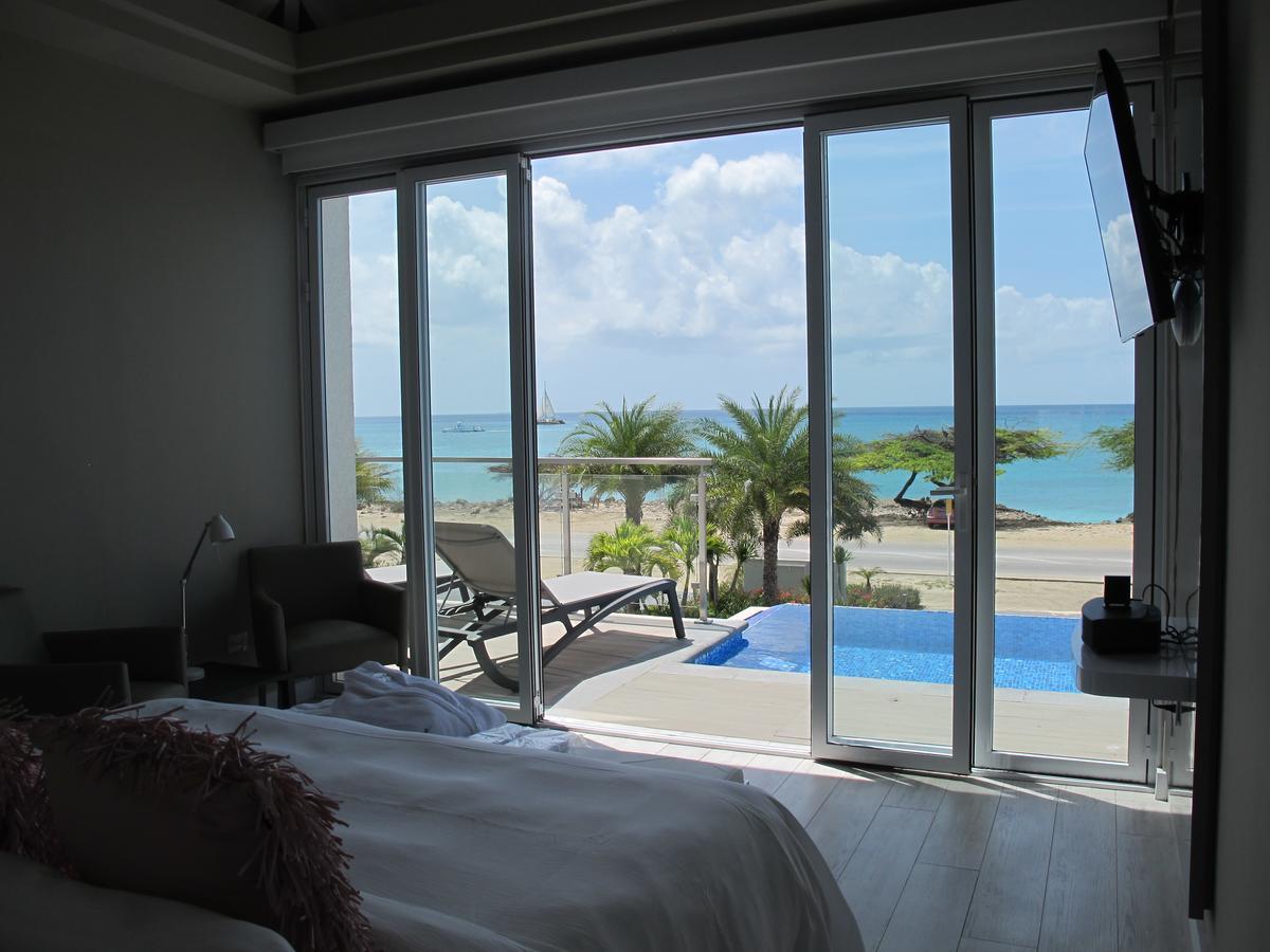 Ocean Z Boutique Hotel Palm Beach Exteriör bild